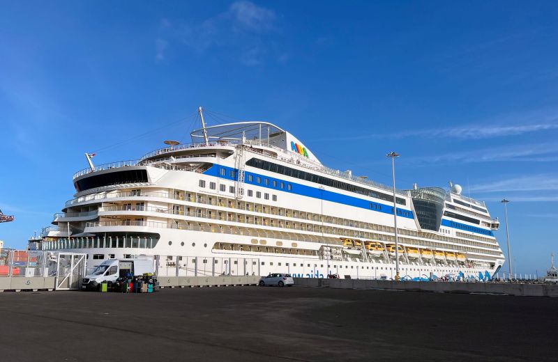 AIDAsol am Fuerteventura Cruise Terminal