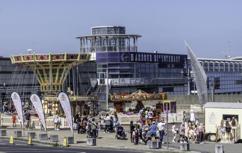 Am Tenderpier in Dún Laoghaire