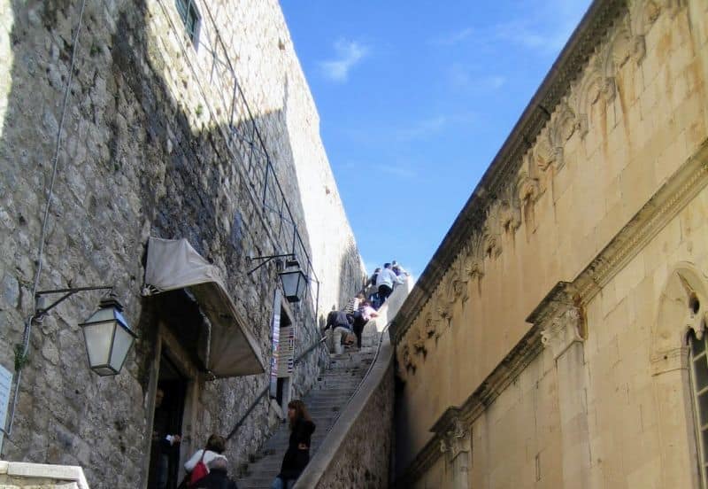Aufgang zur Stadtmauer von Dubrovnik