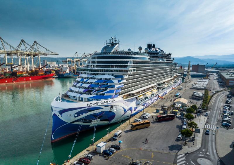 Norwegian Viva in Koper