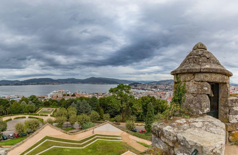 Blick vom Monte do Castro auf Vigo