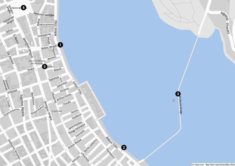 Das Zentrum von Argostoli auf eigene Faust ablaufen