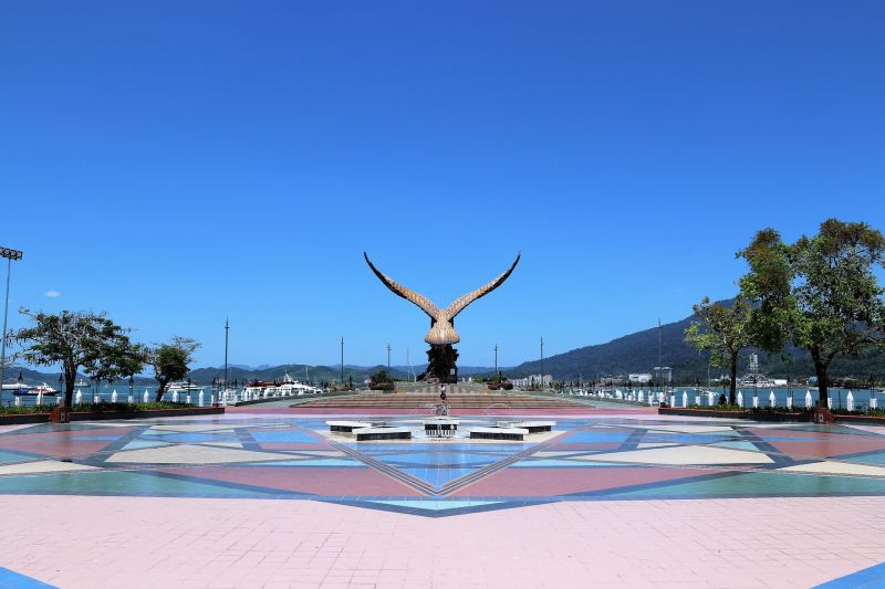 Eagle Square Kuah