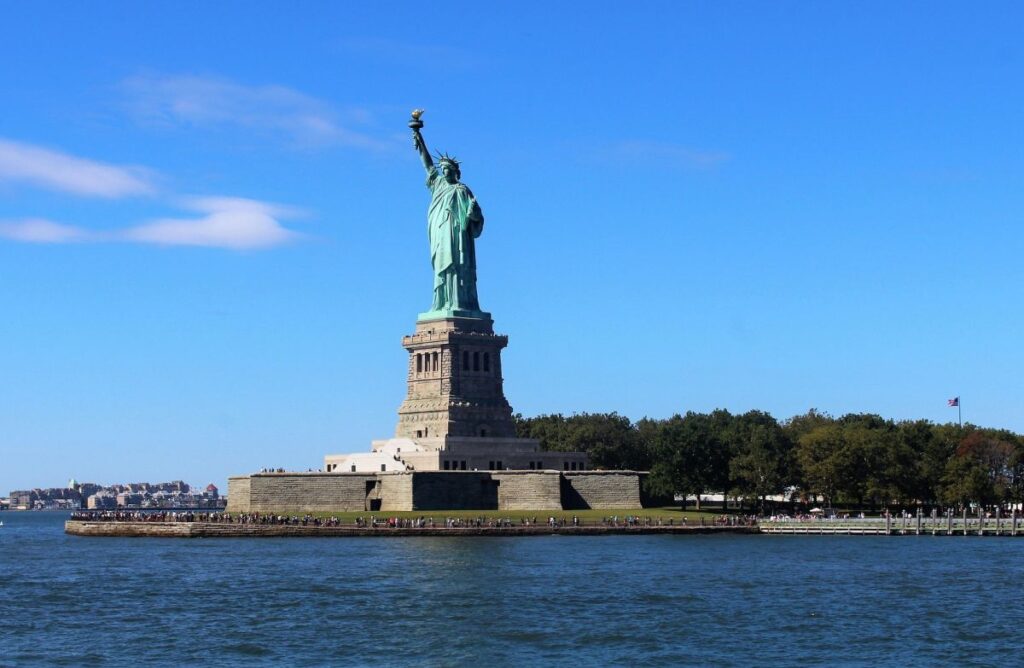 Die Freiheitsstatue ist das Traumziele für Landausflüge in Nordamerika