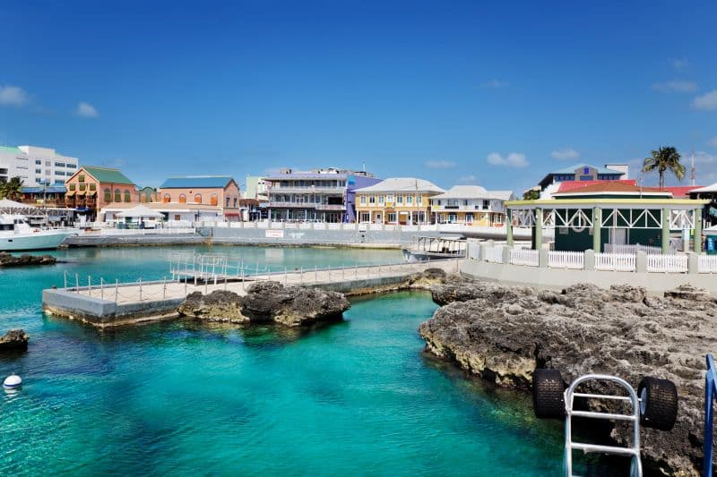 George Town und das South Terminal