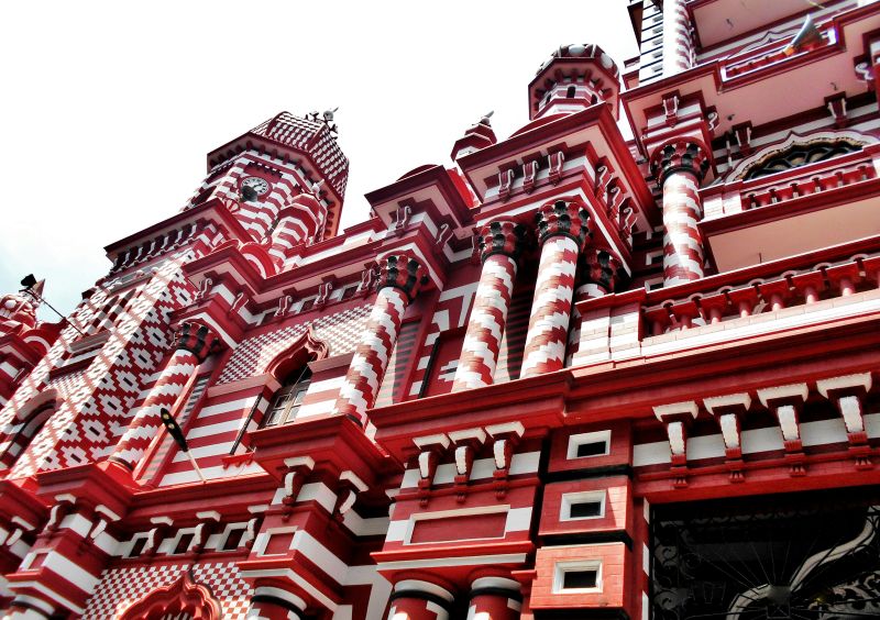 Jami-Ul-Alfar Mosque in Colombo