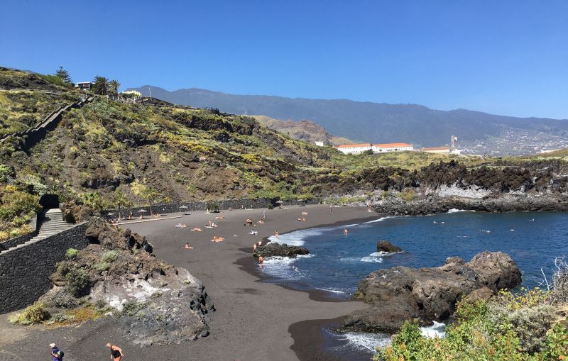 Blick auf die Strände von Los Cancajos auf La Palma