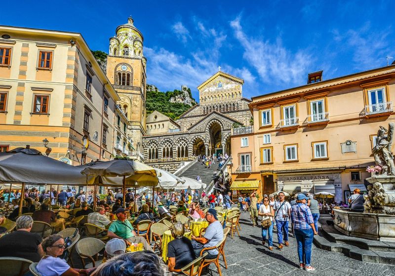Piazza Duomo in Amalfi