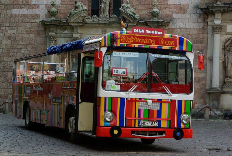 Riga TourBus in der Altstadt