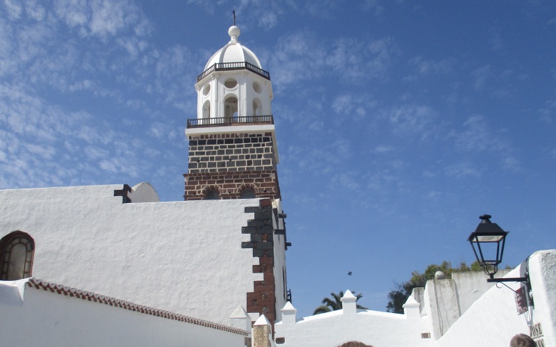 Der Kirchturm von Teguise