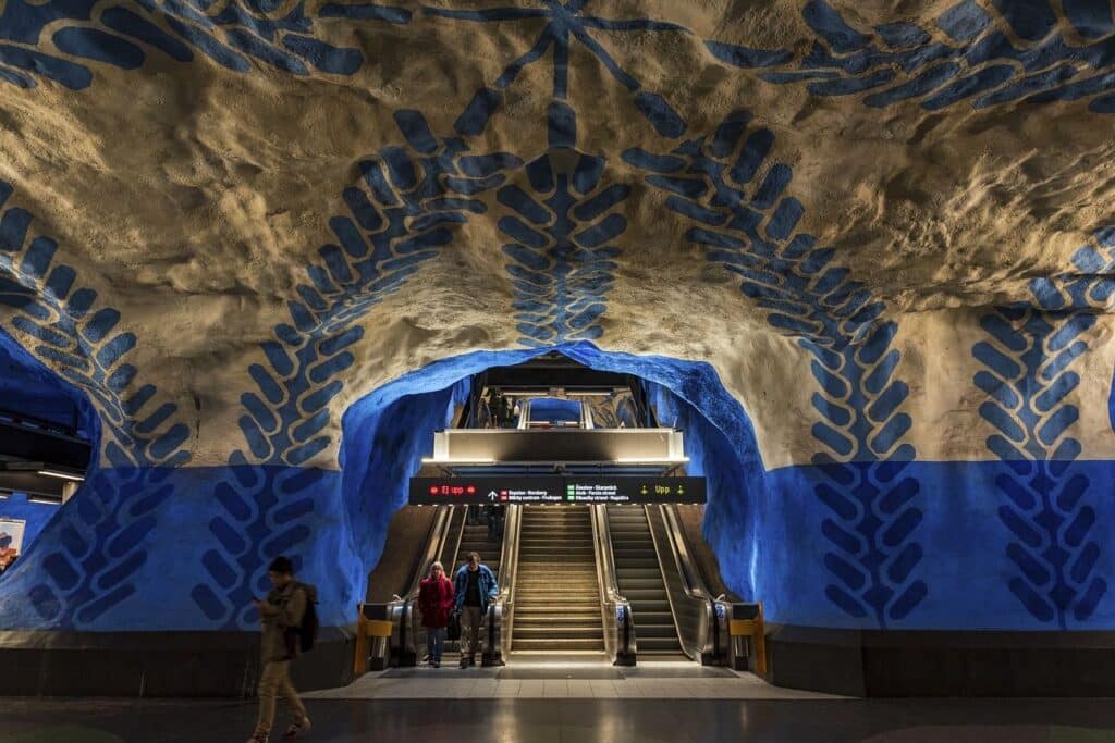 Viele Metrostationen sind Kunstwerke
