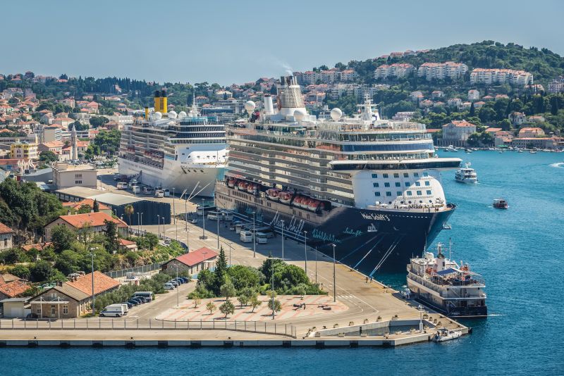 Kreuzfahrtschiffe im Gruž Port von Dubrovnik